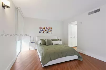 3101 N Country Club #102, Aventura, FL 33180 - Photo 15