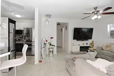 3191 SW 23rd, Miami, FL 33145 - Photo 35