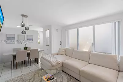 1120 Canella #1120, Hollywood, FL 33019 - Photo 9