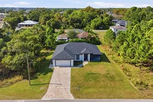1013 Atherton, Lehigh Acres, FL 33971 - Photo 3