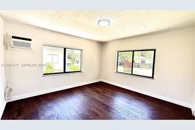 1352 NW 112th, Miami, FL 33167 - Photo 5