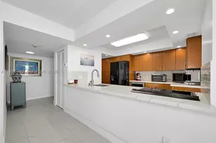 1420 Brickell Bay, Miami, FL 33131 - Photo 19