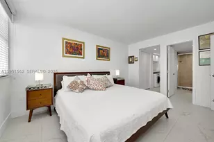 1420 Brickell Bay, Miami, FL 33131 - Photo 27