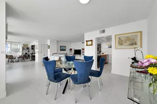 1420 Brickell Bay, Miami, FL 33131 - Photo 13