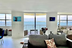 1420 Brickell Bay, Miami, FL 33131 - Photo 17
