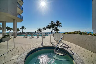 6767 Collins #1110, Miami Beach, FL 33141 - Photo 35