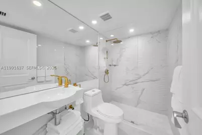 6767 Collins #1110, Miami Beach, FL 33141 - Photo 19