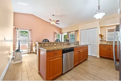 12556 NW 10th, Sunrise, FL 33323 - Photo 11