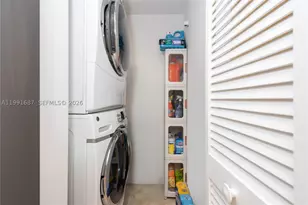 701 Brickell Key, Miami, FL 33131 - Photo 33