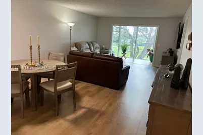 1001 SW 128th #307B, Pembroke Pines, FL 33027 - Photo 5