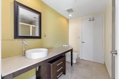 465 Brickell #3905, Miami, FL 33131 - Photo 11
