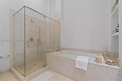 475 Brickell #2209, Miami, FL 33131 - Photo 19