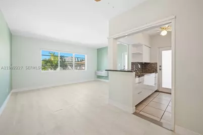 7315 Byron #10, Miami Beach, FL 33141 - Photo 7