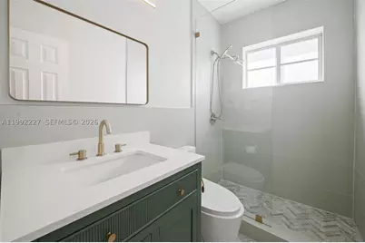 7315 Byron #10, Miami Beach, FL 33141 - Photo 15