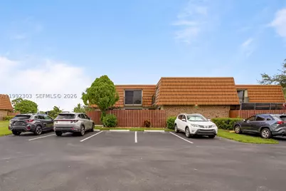 1170 SW 118th, Davie, FL 33325 - Photo 3