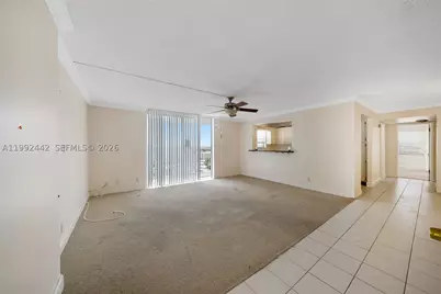 137 Golden Isles #1214, Hallandale Beach, FL 33009 - Photo 5