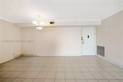 137 Golden Isles #1214, Hallandale Beach, FL 33009 - Photo 3