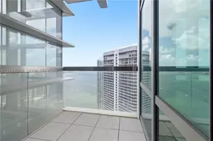 1395 Brickell, Miami, FL 33131 - Photo 13