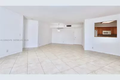 3500 Mystic Pointe #1207, Aventura, FL 33180 - Photo 5