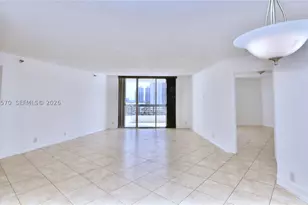 3500 Mystic Pointe, Aventura, FL 33180 - Photo 1