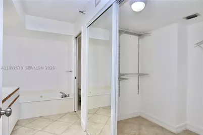 3500 Mystic Pointe #1207, Aventura, FL 33180 - Photo 19