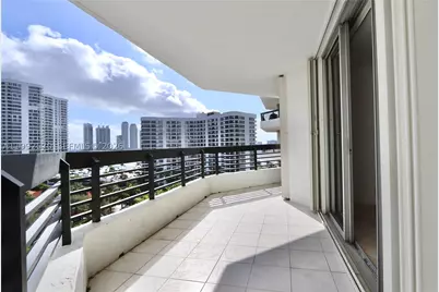 3500 Mystic Pointe #1207, Aventura, FL 33180 - Photo 35