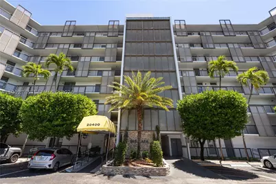 20400 W Country Club #605, Aventura, FL 33180 - Photo 33