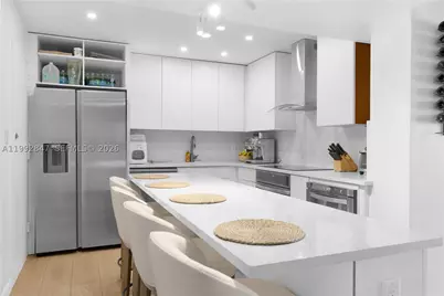 5161 Collins #410, Miami Beach, FL 33140 - Photo 15