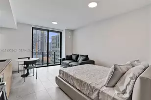 121 NE 5th, Miami, FL 33132 - Photo 7