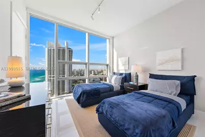 18501 Collins #2504, Sunny Isles Beach, FL 33160 - Photo 35