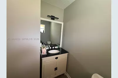 1054 SE 6th, Dania Beach, FL 33004 - Photo 19