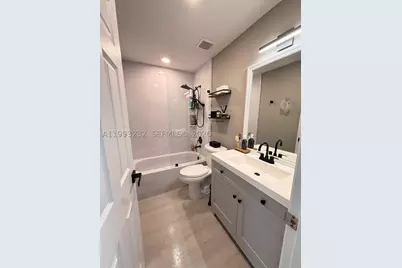 1054 SE 6th, Dania Beach, FL 33004 - Photo 9