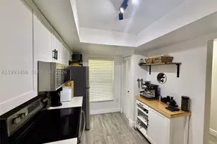 300 Promenade, Other Fl City, FL 34698 - Photo 9