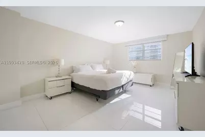 19370 Collins #916, Sunny Isles Beach, FL 33160 - Photo 11