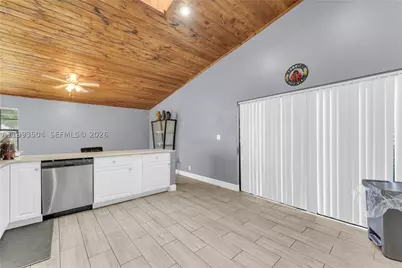 5701 NW 54th, Tamarac, FL 33319 - Photo 17
