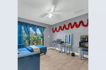 5701 NW 54th, Tamarac, FL 33319 - Photo 11