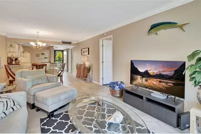14 Royal Palm #303 (Available Jan 1), Boca Raton, FL 33432 - Photo 5