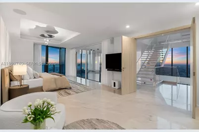 1000 Brickell #UPH6202, Miami, FL 33131 - Photo 13