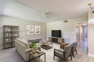 804 SE 7th, Deerfield Beach, FL 33441 - Photo 11
