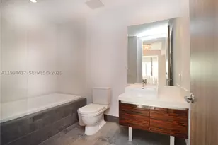 1100 Biscayne, Miami, FL 33132 - Photo 35