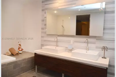 1100 Biscayne #6104, Miami, FL 33132 - Photo 13