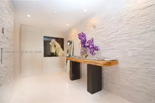 1100 Biscayne, Miami, FL 33132 - Photo 5