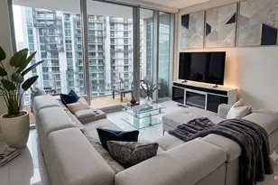 300 Biscayne Blvd, Miami, FL 33131 - Photo 3