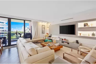 1581 Brickell #506, Miami, FL 33129 - Photo 15