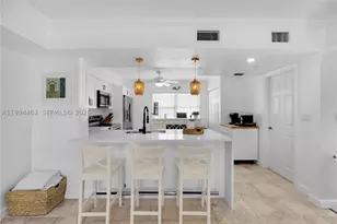 335 Virginia, Hollywood, FL 33019 - Photo 5