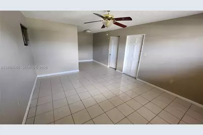 6241 NW 110th, Hialeah, FL 33012 - Photo 13