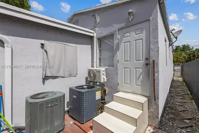 674 W 23rd, Hialeah, FL 33010 - Photo 33