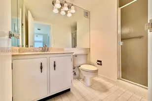 500 Three Islands, Hallandale Beach, FL 33009 - Photo 15
