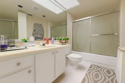 12500 SW 5th #112M, Pembroke Pines, FL 33027 - Photo 9
