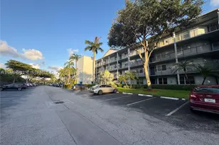 12500 SW 5th, Pembroke Pines, FL 33027 - Photo 11